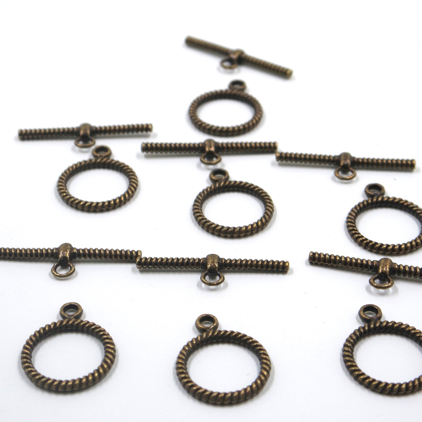 Rope Circle Toggle Clasp Antique Brass Tone