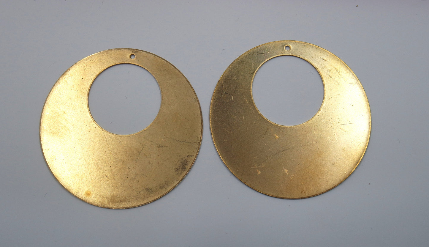 brass gold stamped circle cutout jewelry finding charm earring embellishments