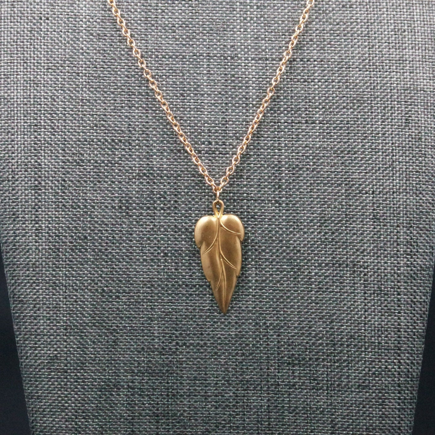 Simple Brass Nature Leaf Teardrop Pendant Gold Oval Chain Necklace Handmade