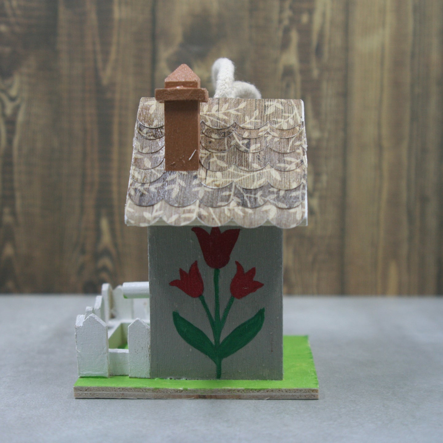 Tiny Miniature Hand-Painted Birdhouse Tulip Daisy - Set of 2