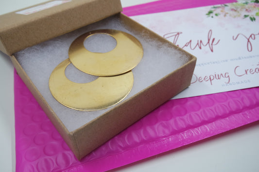 brass gold stamped circle cutout jewelry finding charm earring embellishments