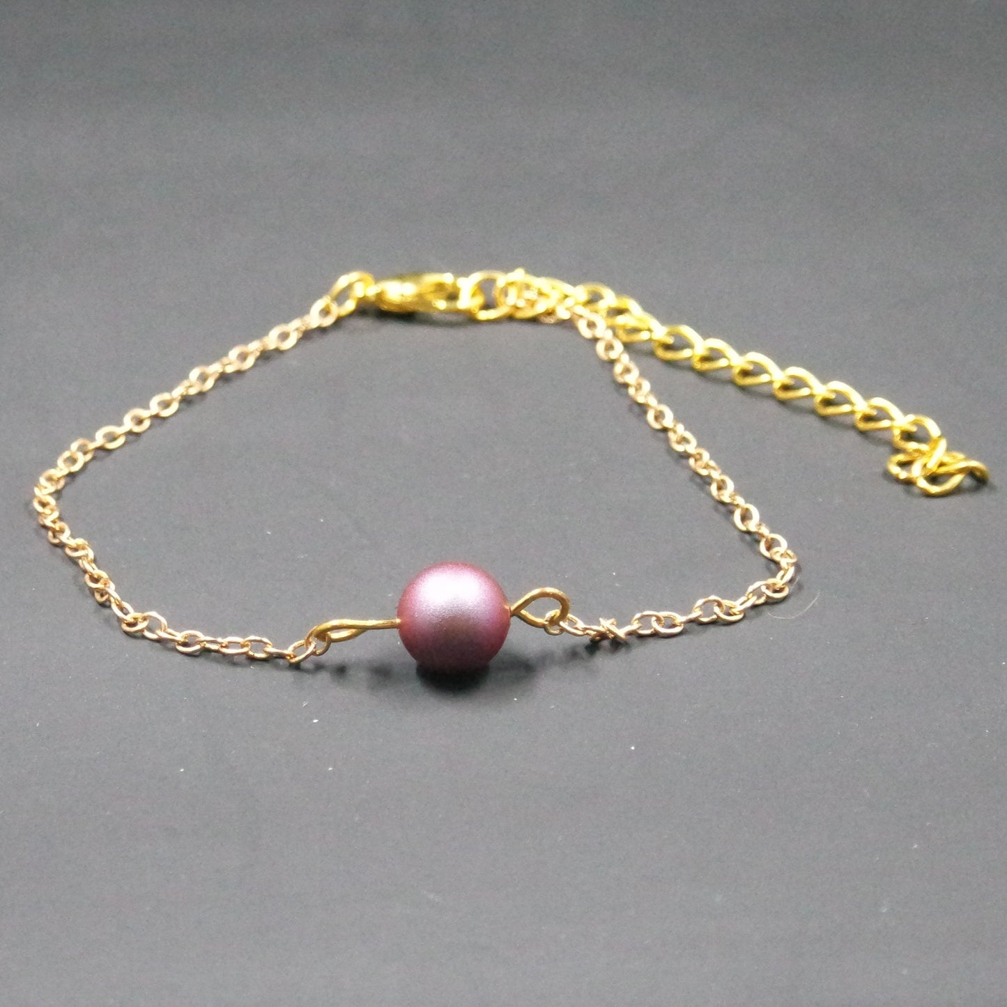 Single Purple Bead Gold Chain Bracelet